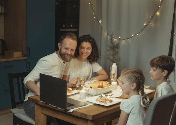 The benefits of family mealtime: Cultivating connection and communication